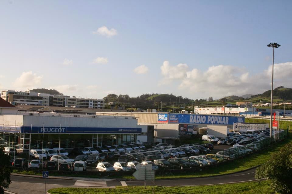 Vendedor de Automóveis (M/F) Ponta Delgada, S. Miguel Emprego nos