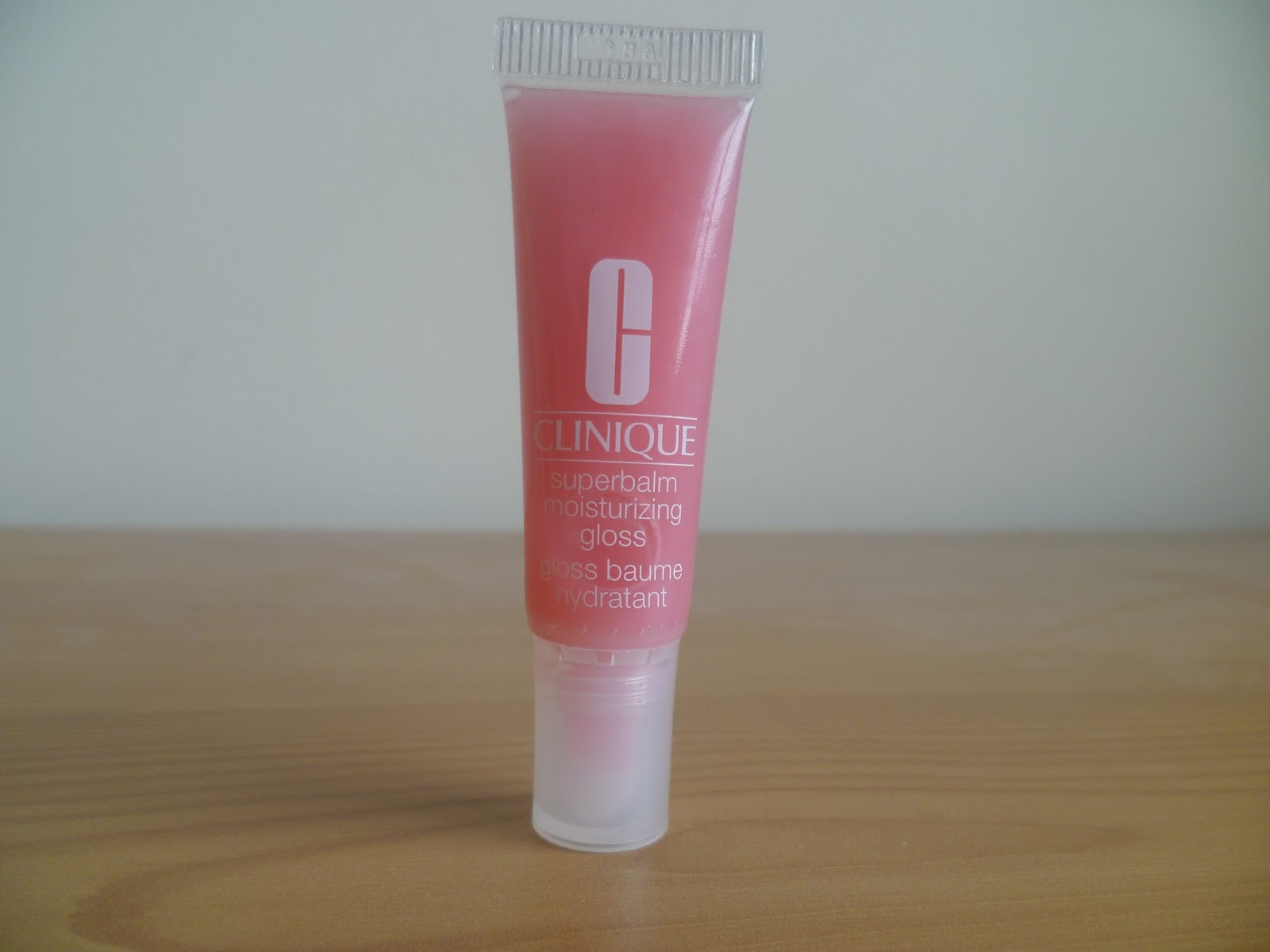 Clinique Superbalm Moisturising Gloss in 'Grapefruit'