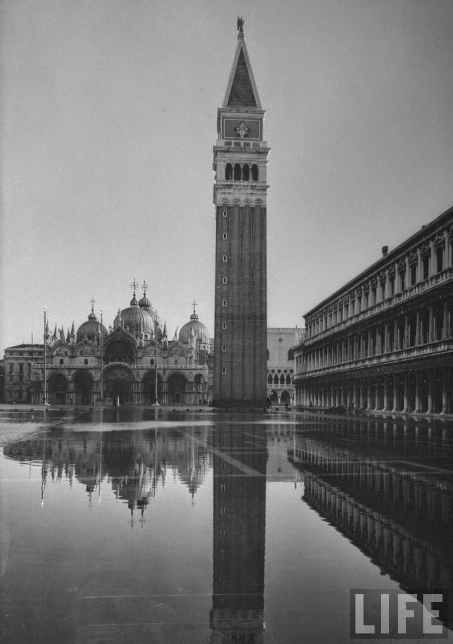 Fascinating Historical Picture of Cathedral of San Marco in 1952 