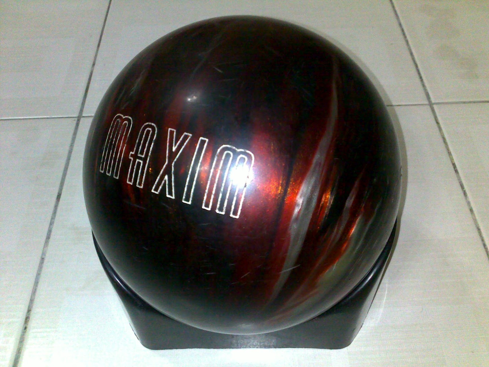 KEDAI BOWLING ONLINE: BOWLING BALL EBONITE MAXIM 12 LBS++