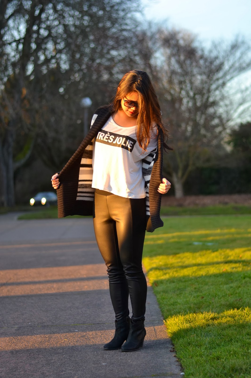 Simple Chic TRES JOLIE