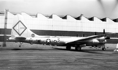 B-29 Lucky Lady II: O primeiro avião a dar a volta ao mundo sem escalas Lucky+Lady+II+-+D