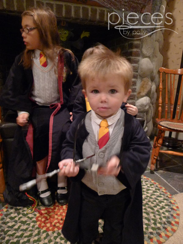 Ravenclaw DIY Halloween costume Hogwarts uniform from Harry Potter