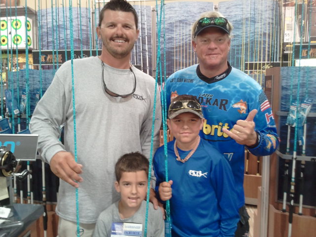 Capt Blair and Fans at Dick's Sporting Goods