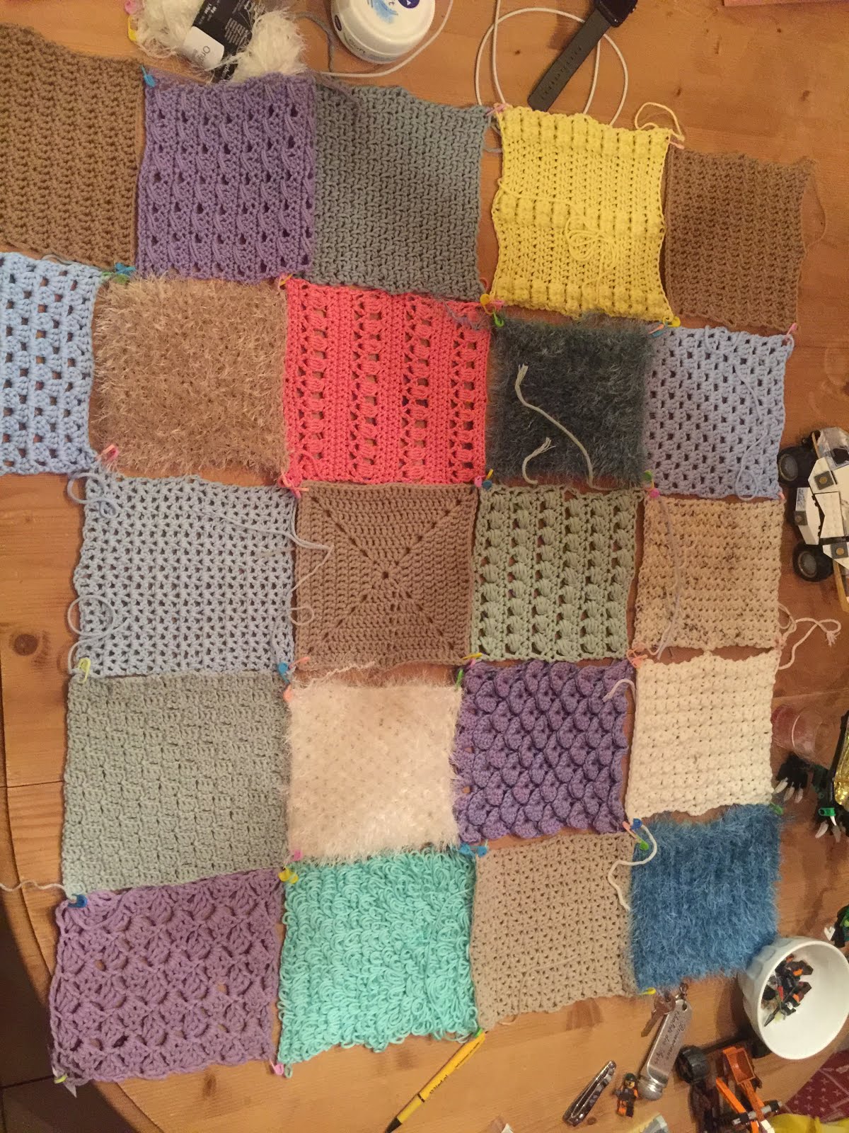 Renske Creatief Mystery blanket 2017 haken Het in elkaar zetten