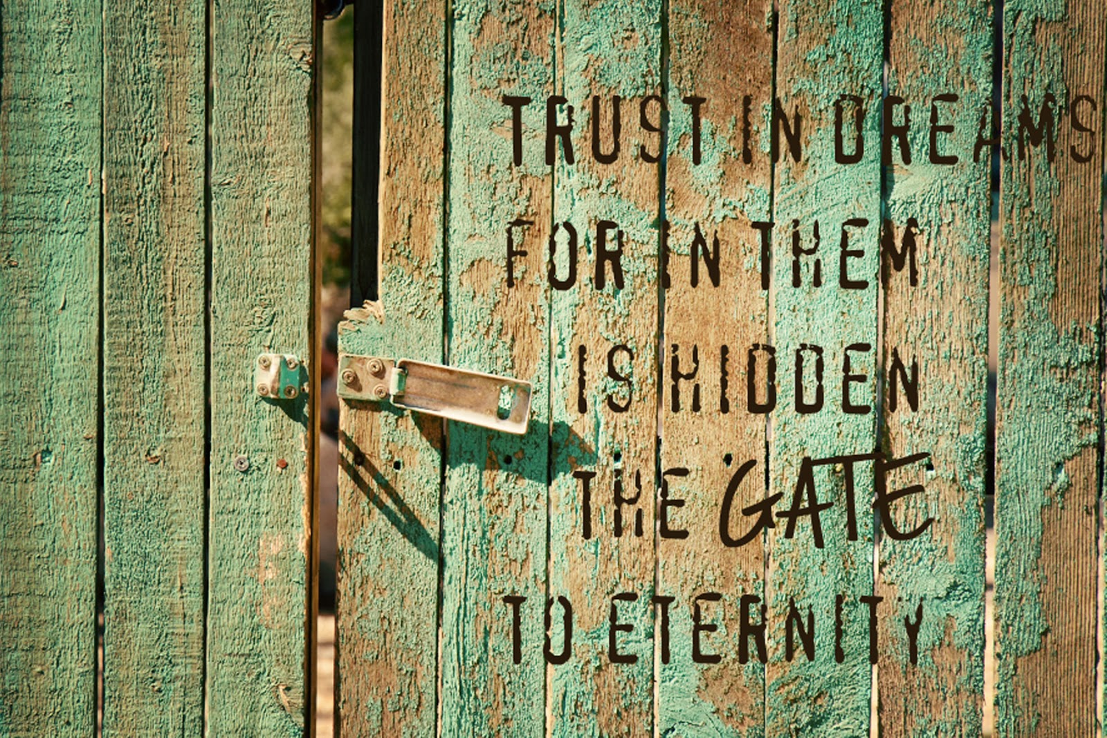 FocusingOnLife Quipped Quotes and Free Fonts