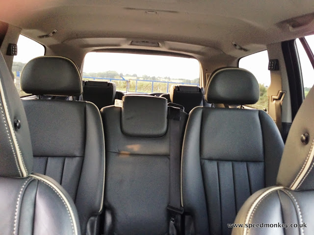 Volvo XC90 SE Lux interior