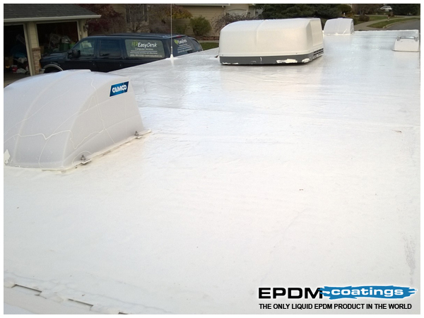 Epdm Rubber Rv Roof Separating