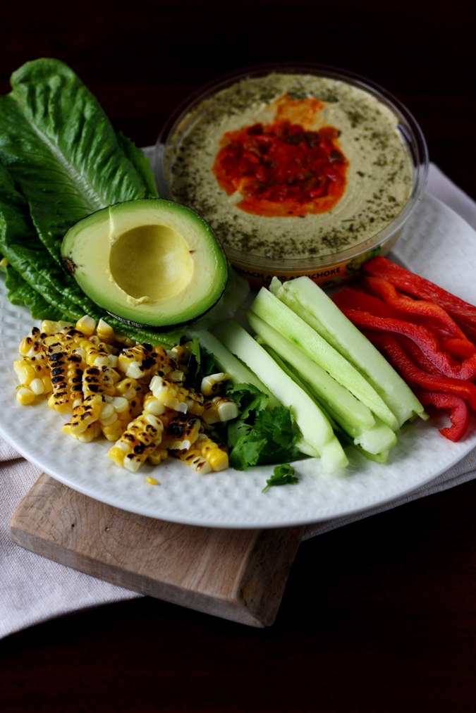 Mango & Tomato Lettuce Bundles With Vegetables And Sabra Hummus