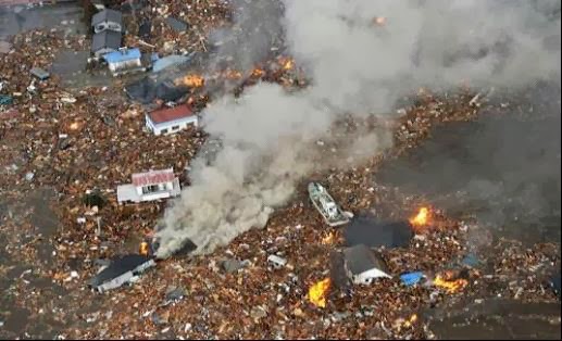 FORUM-X | Indonesian: TUGAS SEJARAH || Gempa Dan Tsunami ...