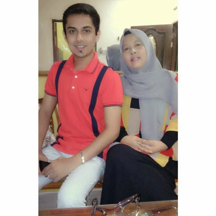 my lovely mother (ZAHRAH)