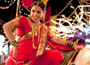 Vidya Balan in red saree marathi dress - Vidya Balan in marathi Dress