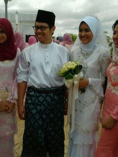 Gambar Pernikahan Ally Iskandar Dan Farah Lee 20 Jan 2012