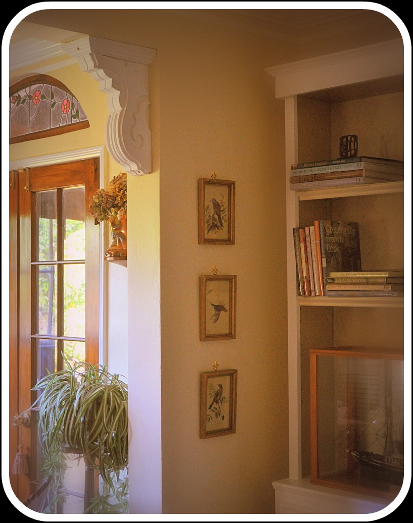 La Vie Quotidienne The Final Flourish Corbels