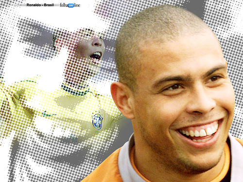 ronaldo brazil wallpaper. Ronaldo Smile