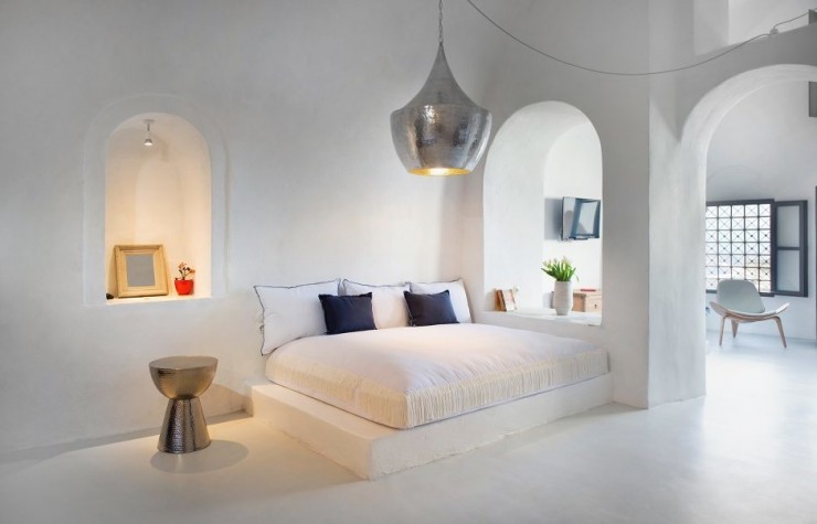 Sophia Suites – Elegant Retreat in Santorini, Hellas (Greece) Sophia Suites – Elegant Retreat in Santorini, Hellas (Greece)