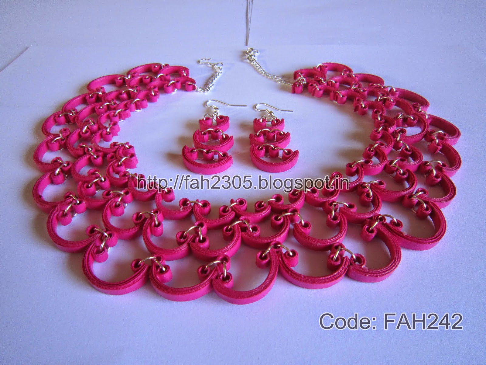 Fah Creations Paper Quilling Earrings and Necklace