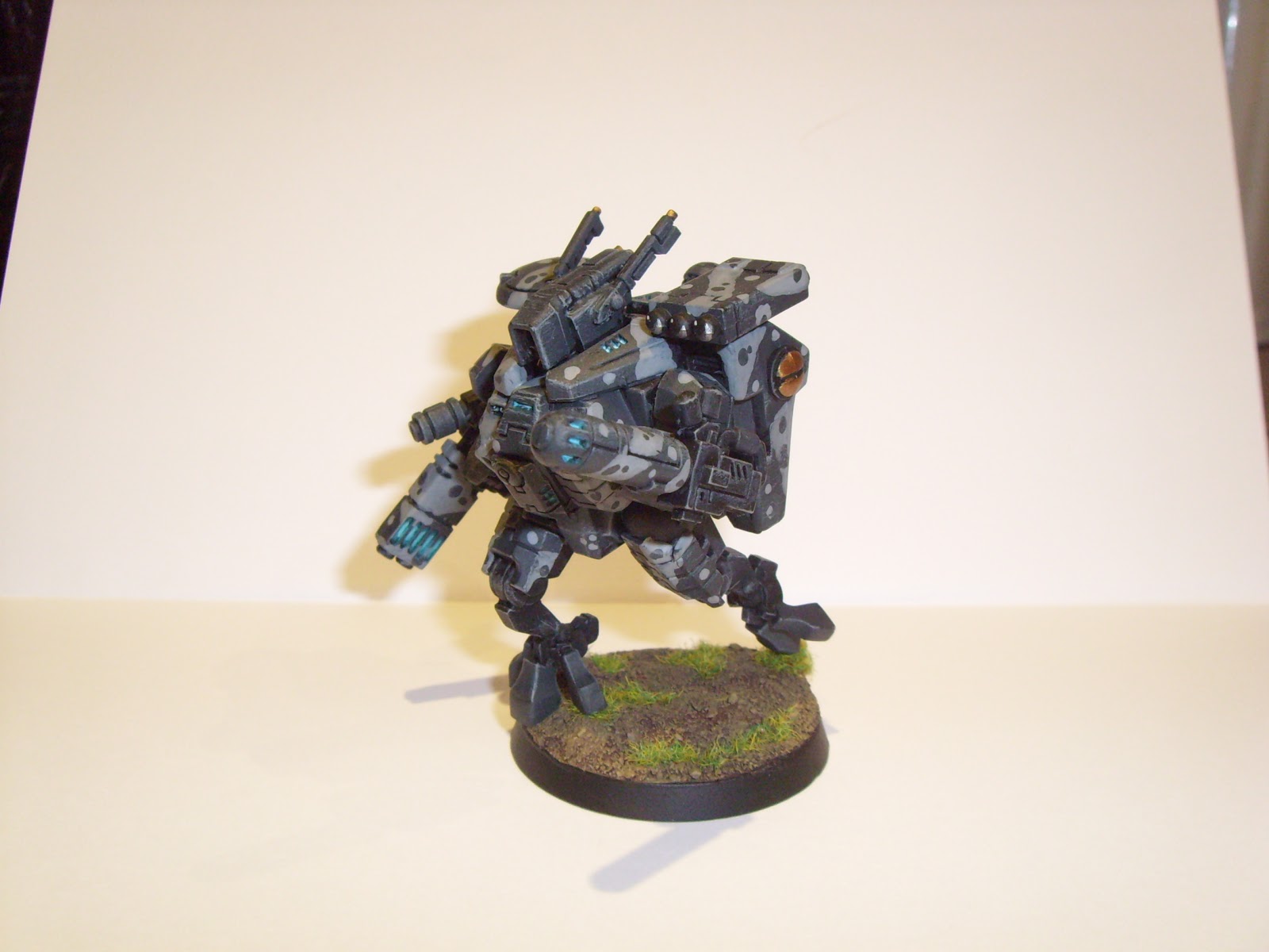 I promise not to start any new wargaming projects.... Tau Commander