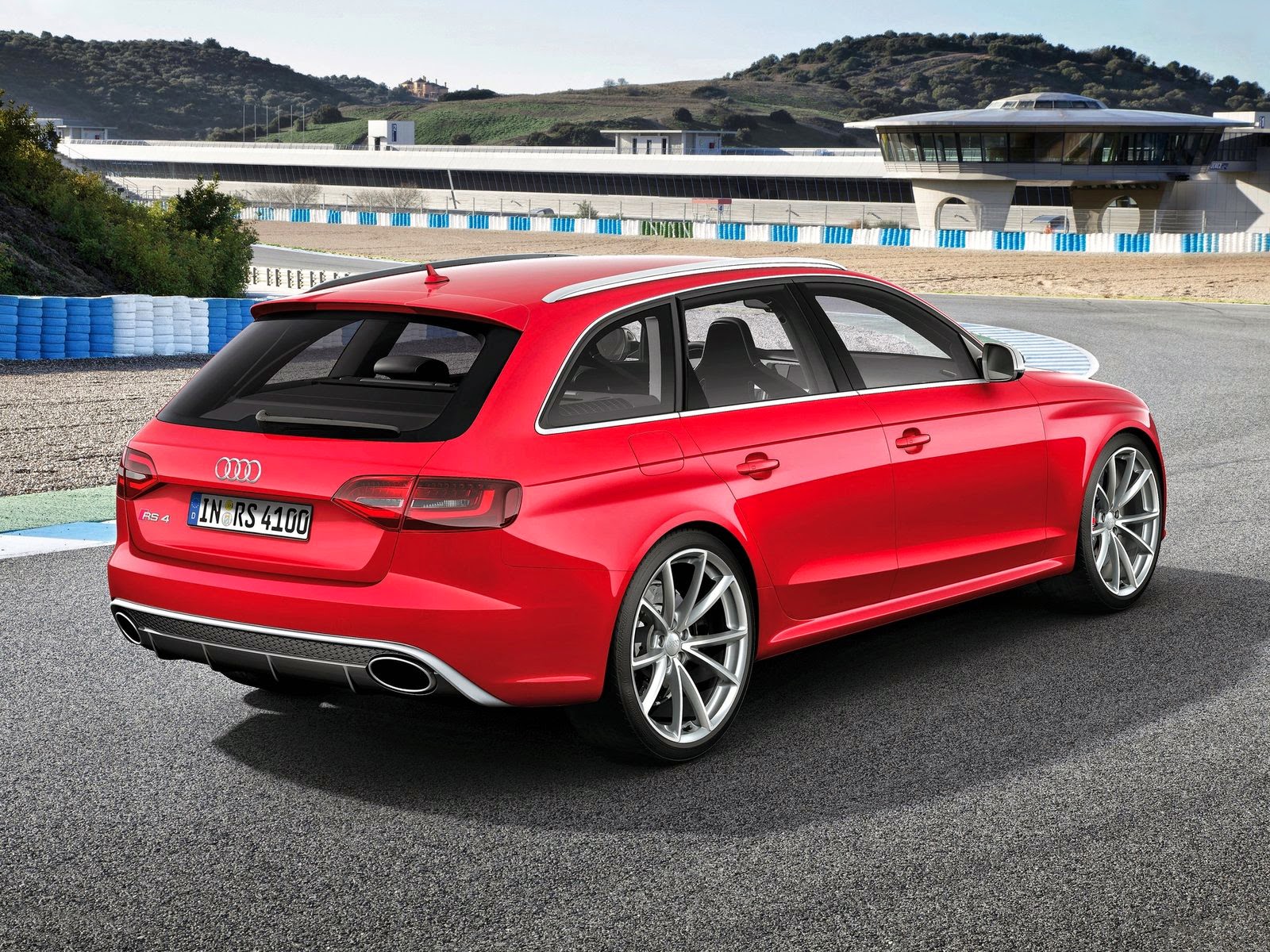 Automotive Database Audi Rs4