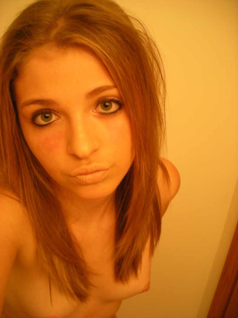 hermosa rubia fotos caseras+18