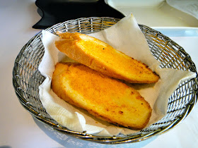 Toast Garlic Bread Mr J French Italian Restaurant Taipei 