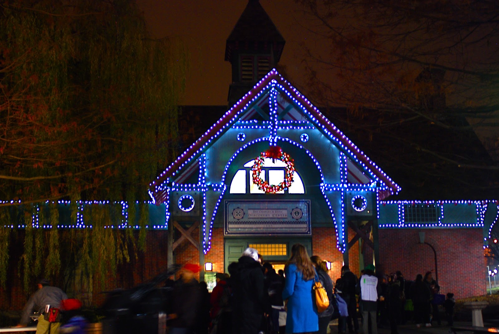 NYC ♥ NYC Lighting of the Picturesque Dana Discovery Center and