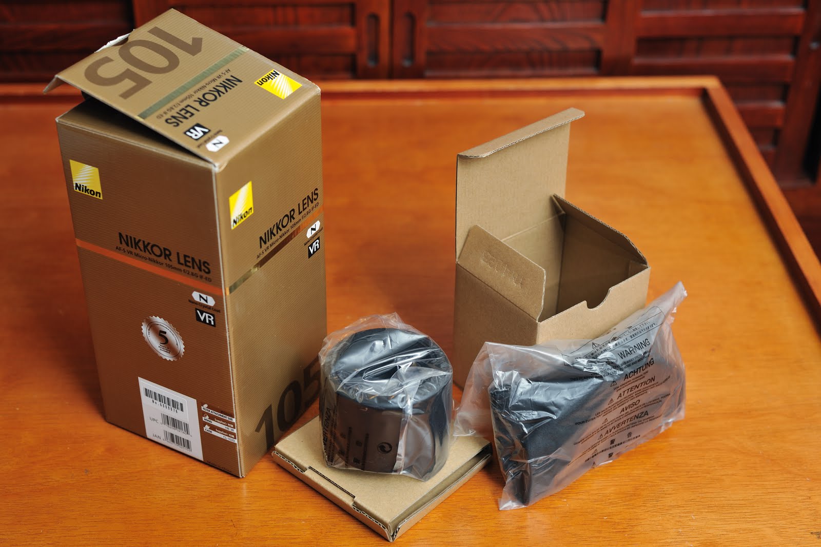 Nikon Packaging