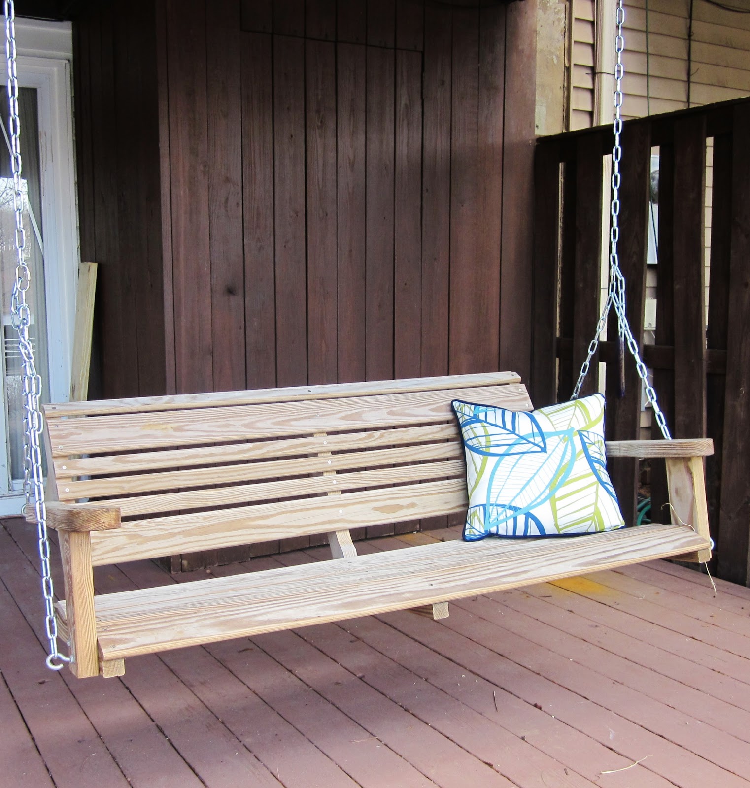 BonnieProjects Painted porch swing