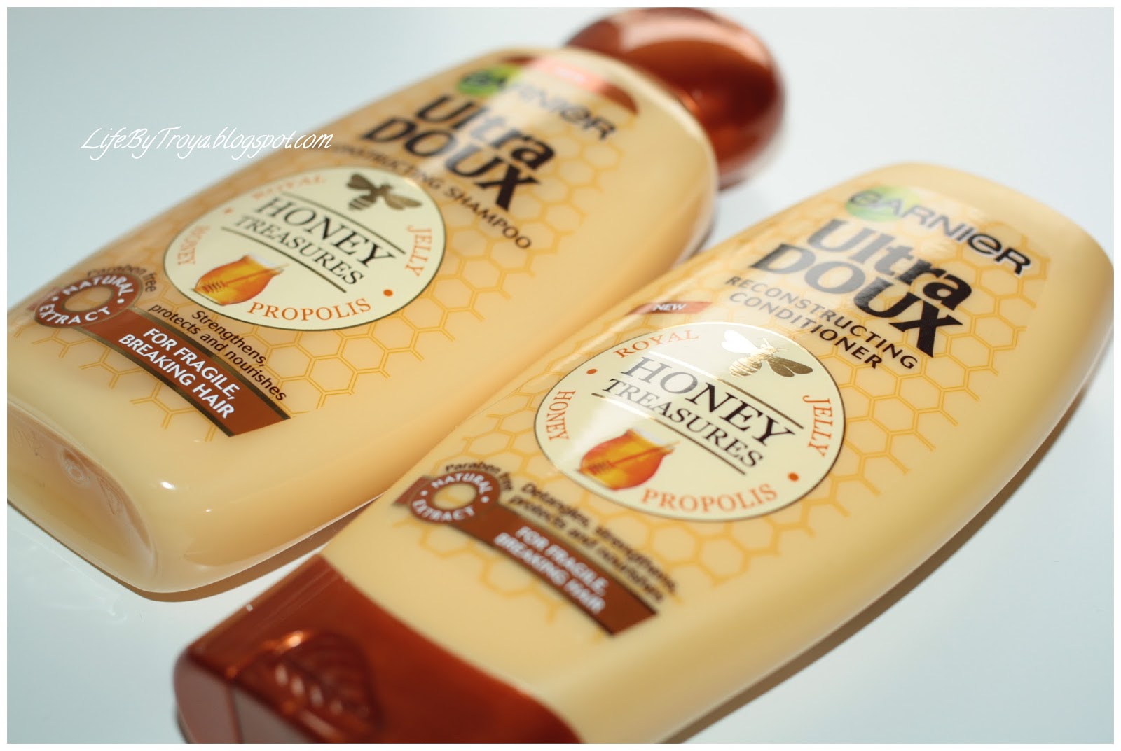 Review Garnier Ultra Doux Shampoo & Conditioner Honey Treasures