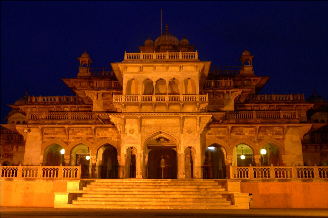 the viewing deck: Jaipur Pink City by Night Tour