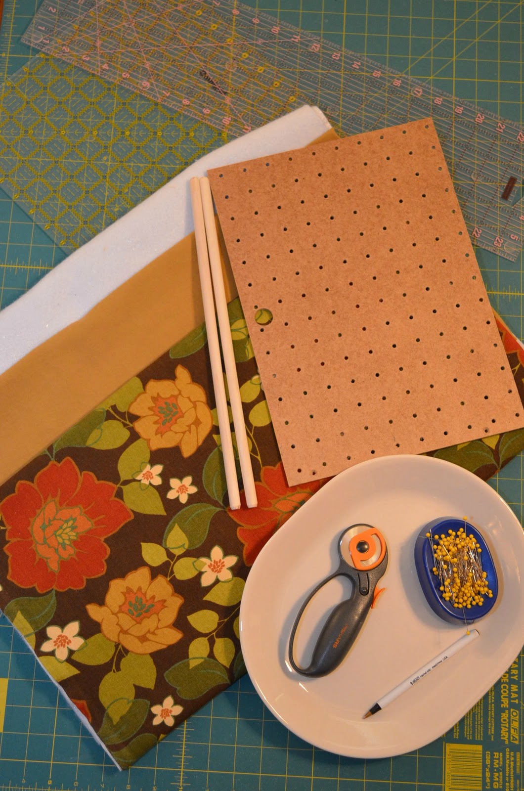 Love of Sewing Casserole Dish Carrier Tutorial