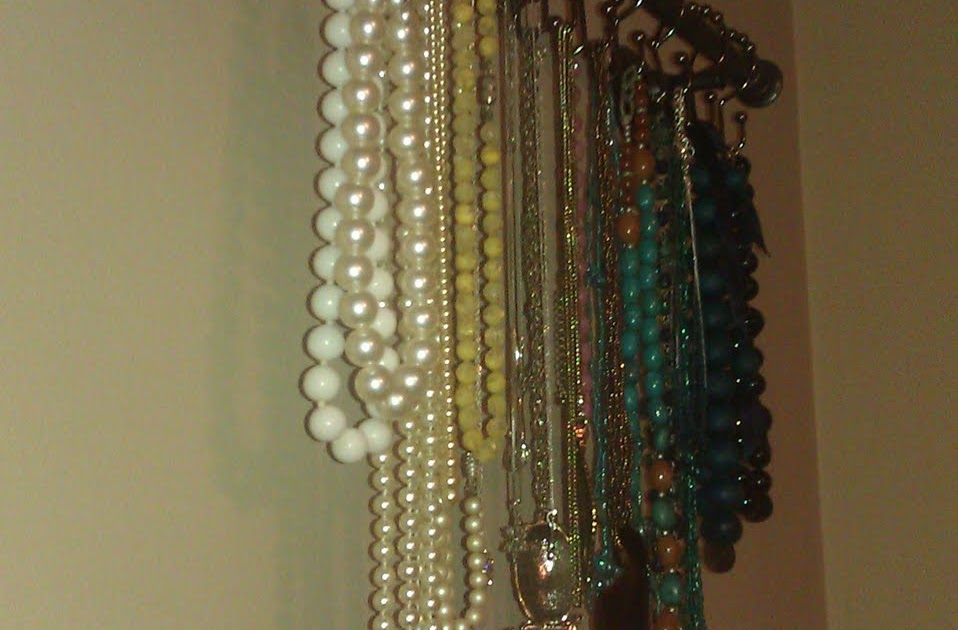 Life of the Kluge's DIY Necklace Rack