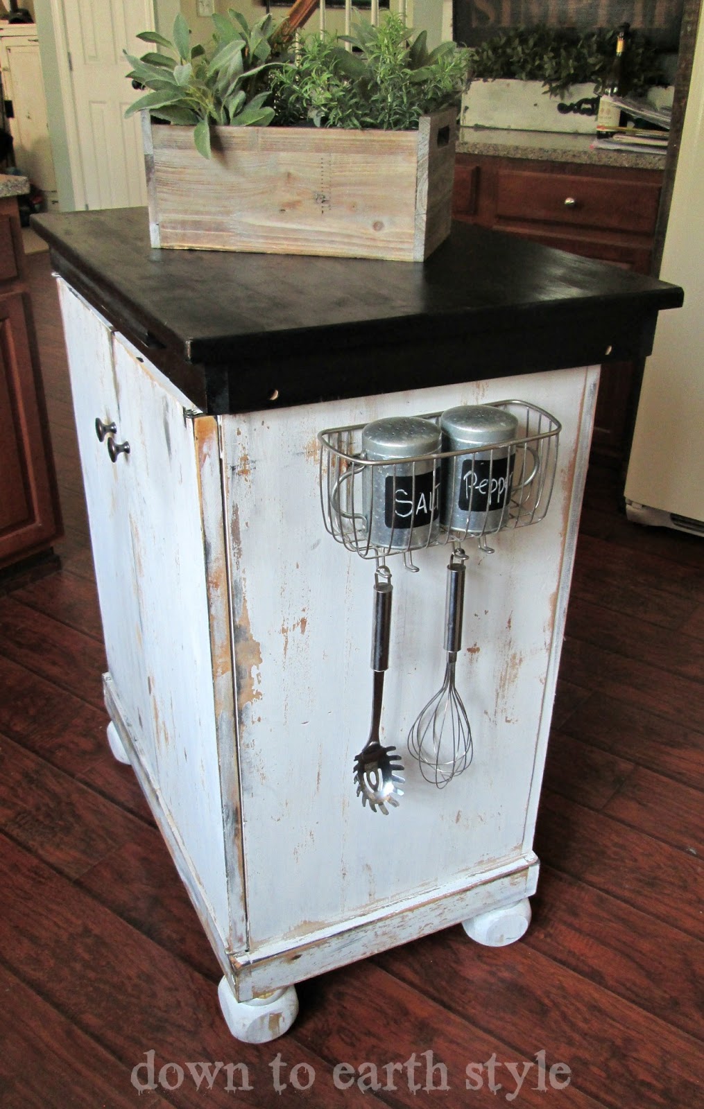 Down to Earth Style Shower Caddy turned Kitchen Caddy