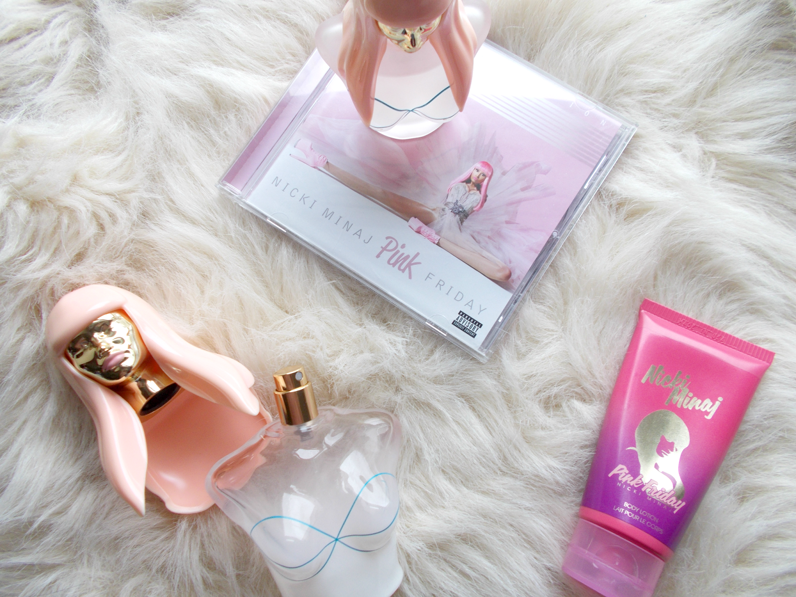 nicki minaj pink friday perfume review