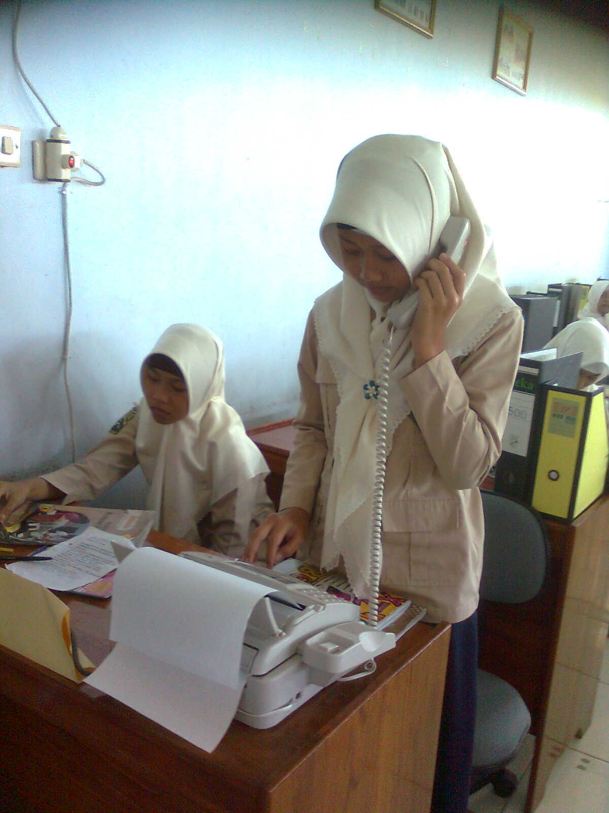 Adm.Perkantoran SMK Muh 2 Karanganyar PRAKTEK MESIN