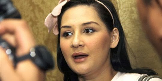 Kumpulan Foto Mona Ratuliu Terbaru 2014 | Wallpaper Gambar Foto 2014