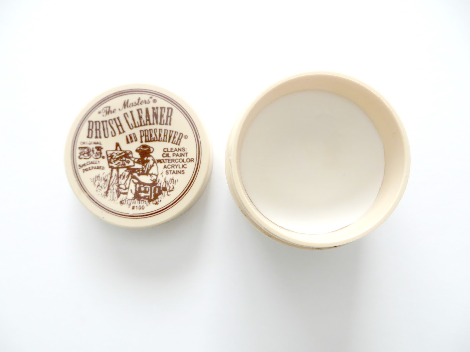 Elle Sees Beauty Blogger in Atlanta Solid Cleansers for Brushes and