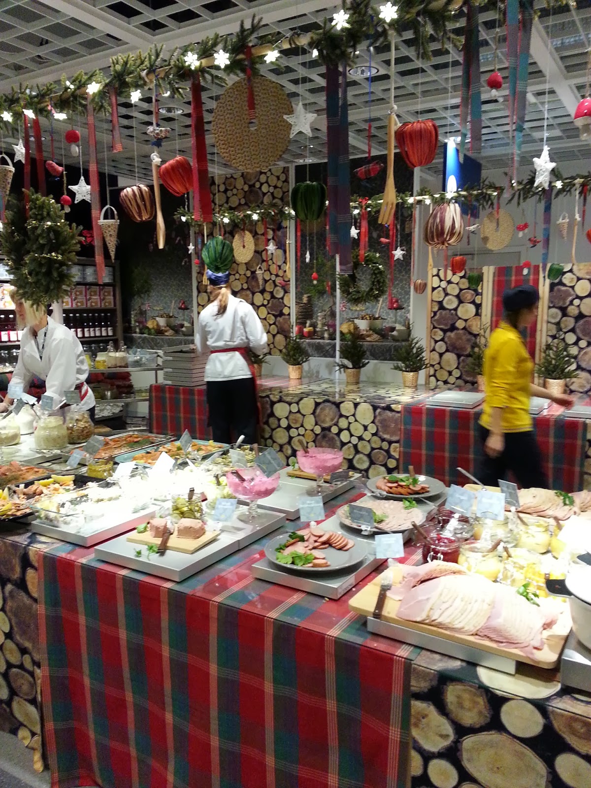 Bellas väg tillbaka Julbord på IKEA...