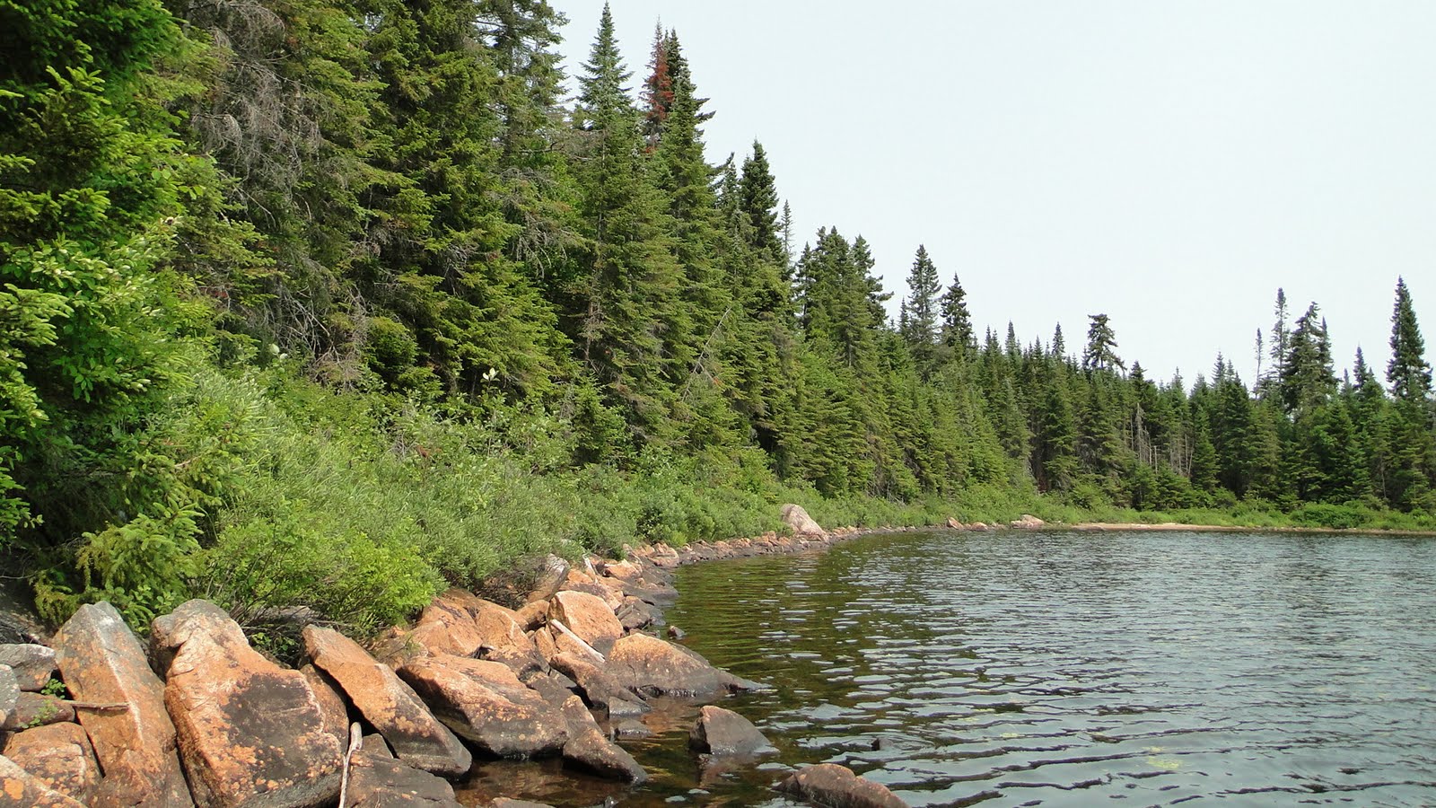 MONTREAL, CANADA PARC DU MONTTREMBLANT, LAC DES SABLES