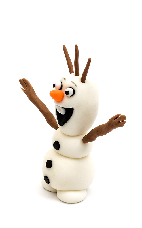 Frozen Olaf fondant figurine topper side close