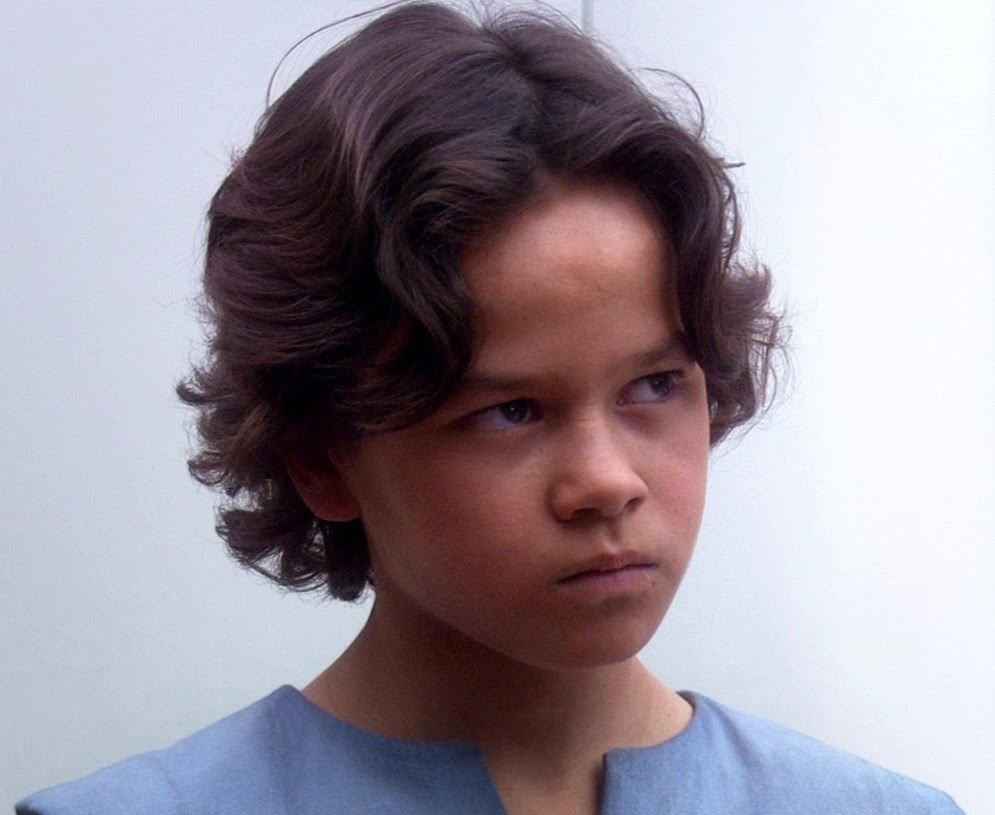 LifesAHammer Reviews Top 10 Worst Star Wars Film Characters