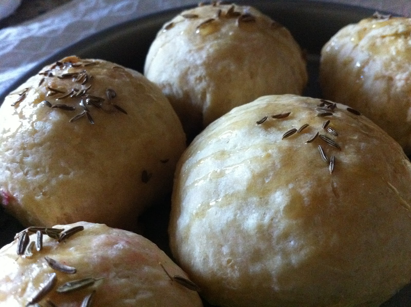 Khaliyat Al Nahl Middle Eastern Honey comb bread filled with cream