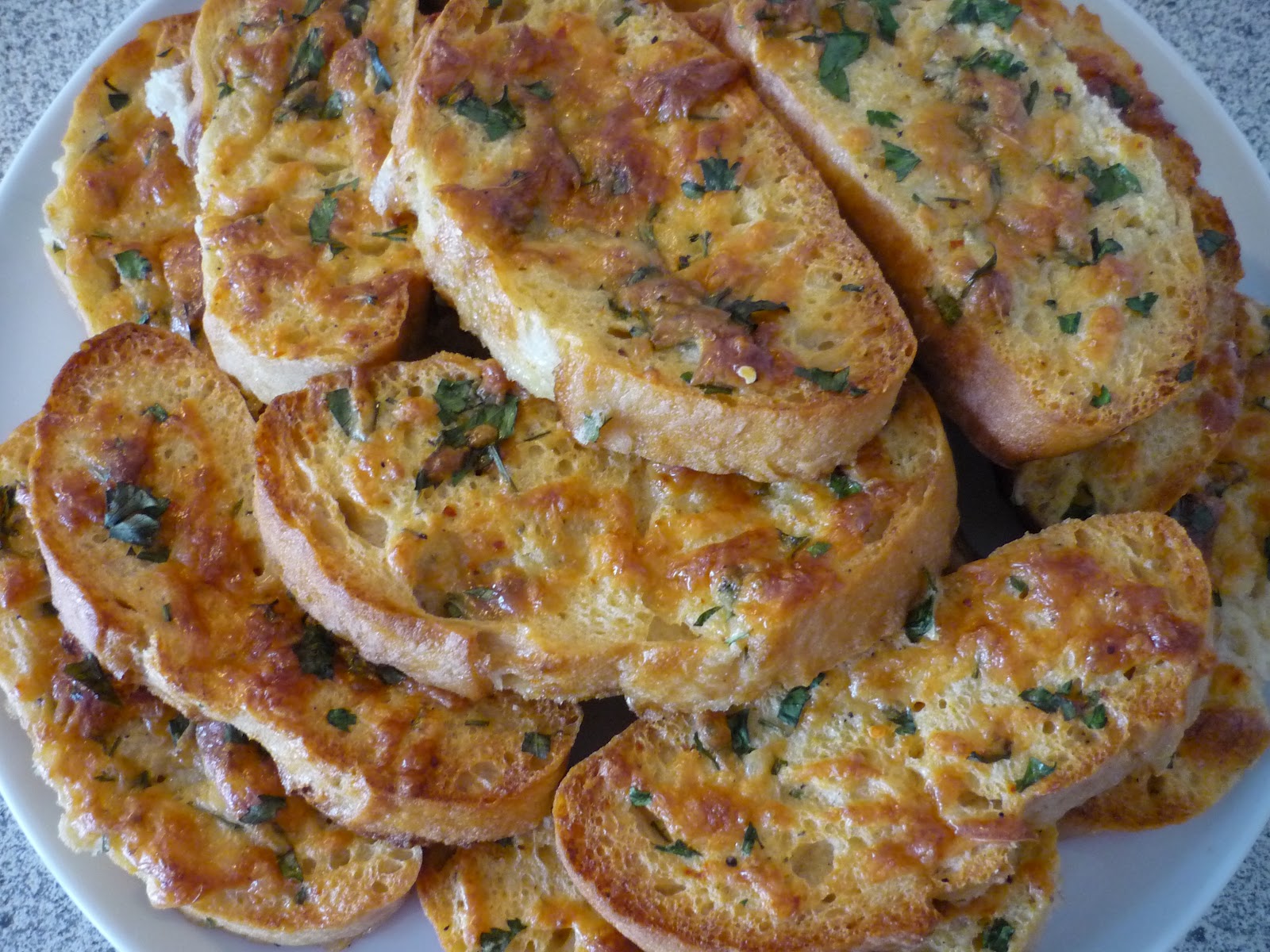 fırında bayat ekmek böreği