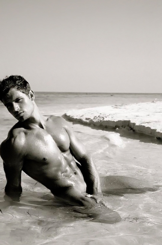 Фото Обнаженных Мальчиков В Воде Фото Обнаженных Мальчиков В Воде