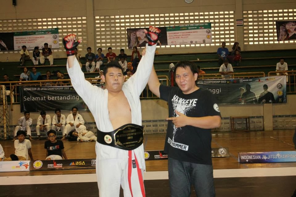 Heavyweight Showdown  Champ 2013