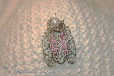 gunadesign pendant wire jewelry with beads ice tulip 