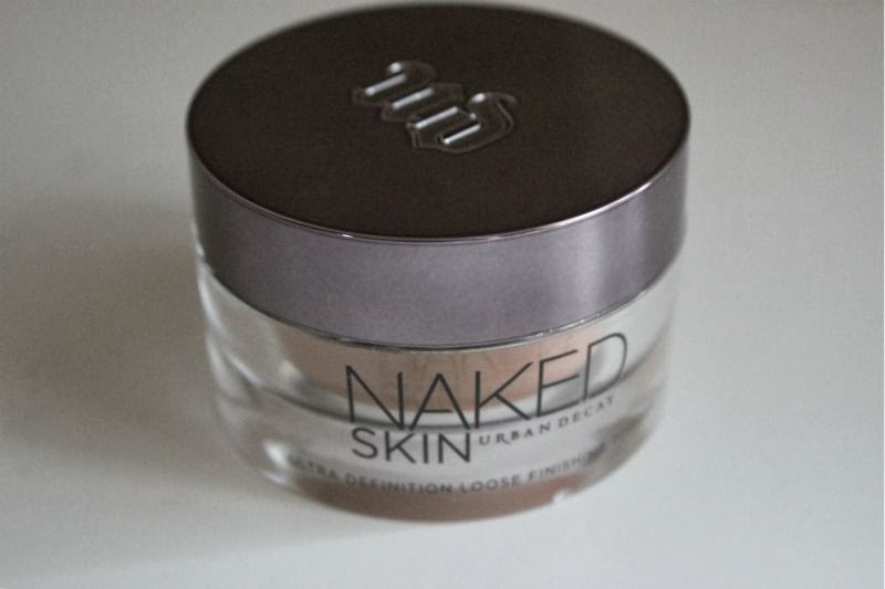 Urban Decay Naked Skin Ultra Definition Loose Setting Powder Review