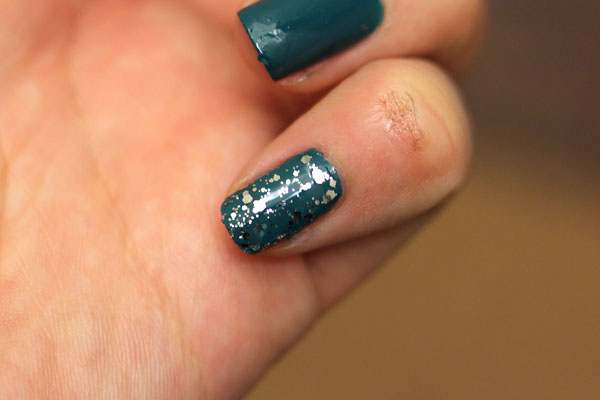 4. Essie Luxeffects Nail Polish in Sparkle on Top - wide 1