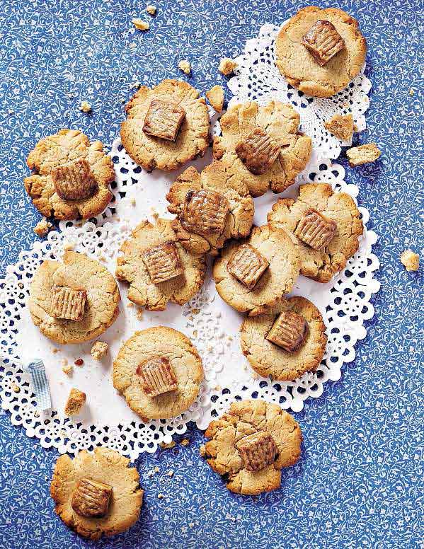 Easy Food Recipes and Cooking Caramel Toffee Biscuits