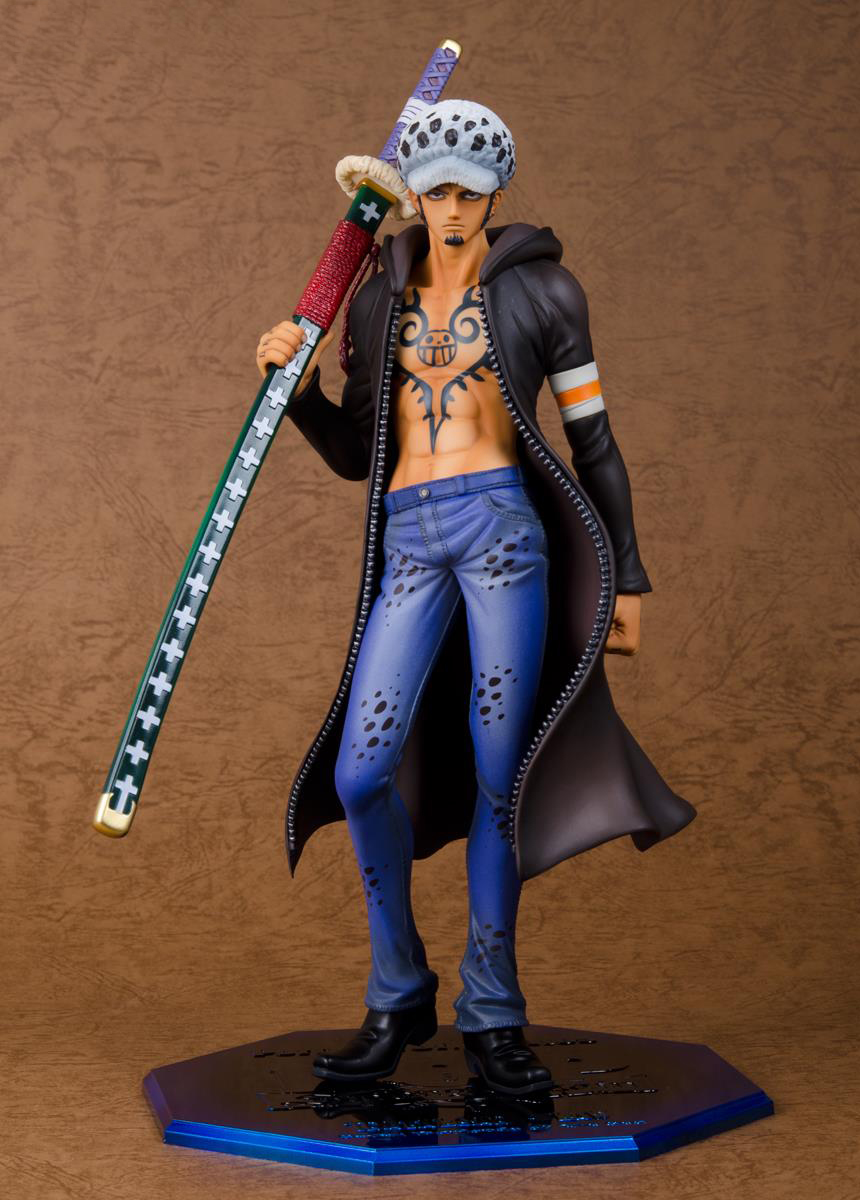 Portrait Of Pirates: The Collection: New Shots of Trafalgar Law Ver.2!